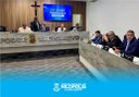 A Câmara Municipal de Nilópolis realizou, no dia 20 de abril de 2026, a sua 17ª Sessão Ordinária, com a apreciação de matérias relevantes para o município, conforme descrito a seguir.