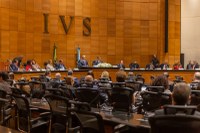 Procurador Legislativo representa Câmara Municipal em Seminário Constitucional